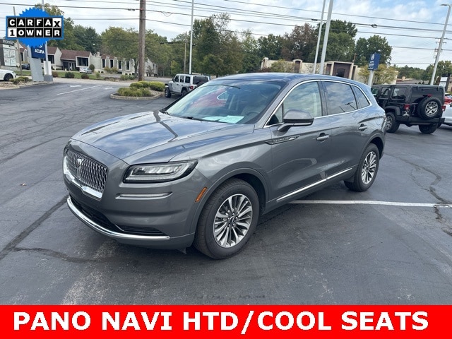 2022 Lincoln Nautilus Reserve's photo