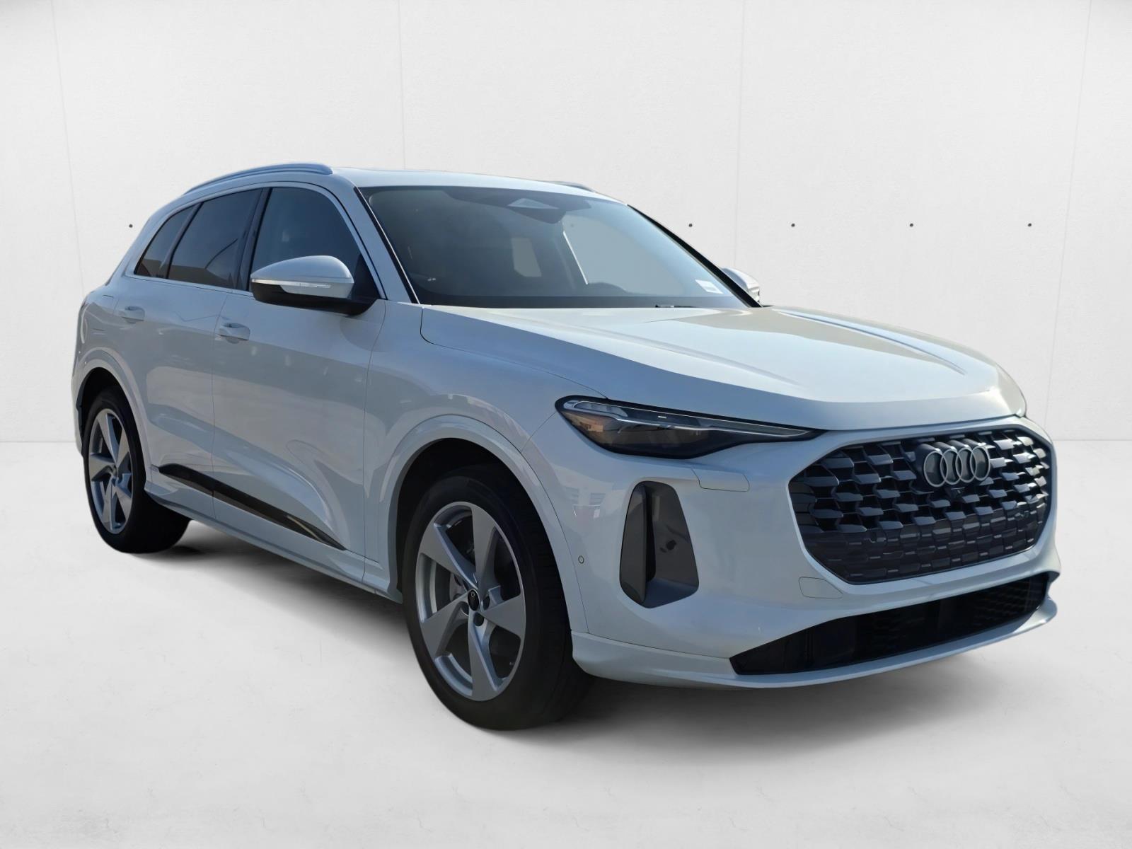 2025 Audi Q5 2.0T Prestige photo 3