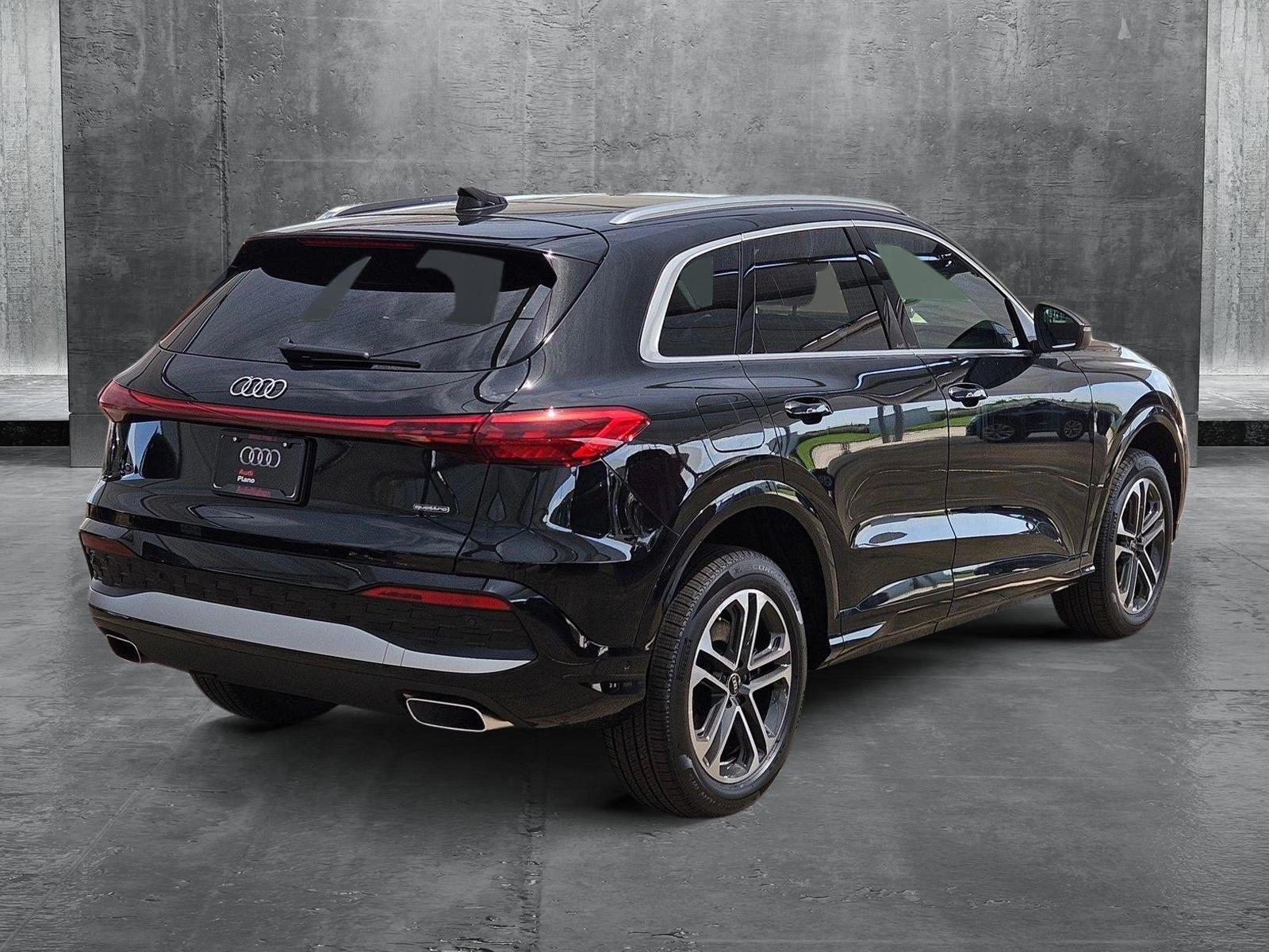 2025 Audi Q5 Premium Plus photo 2