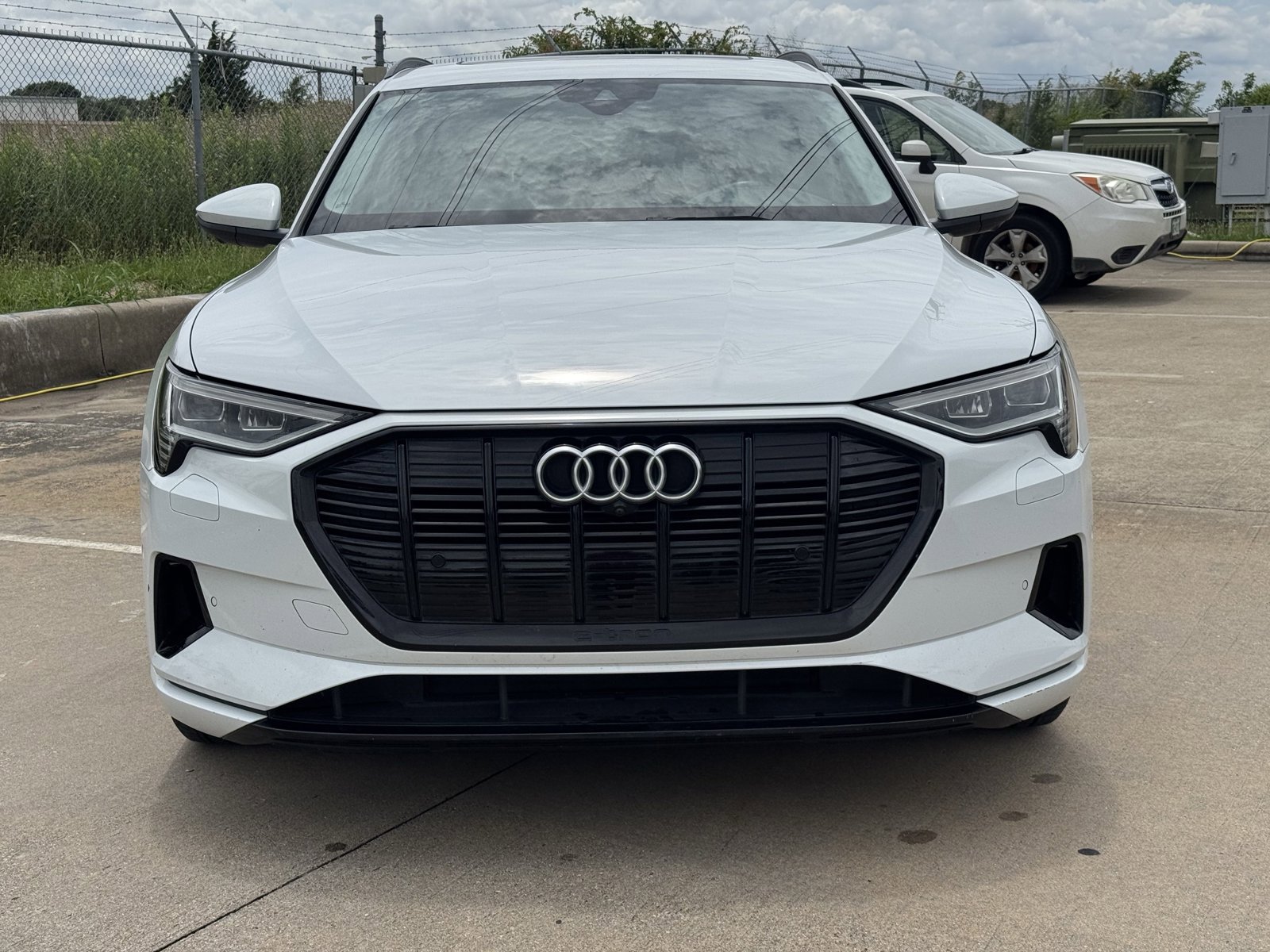 Used 2022 Audi e-tron Premium with VIN WA1AAAGEXNB011960 for sale in Plano, TX