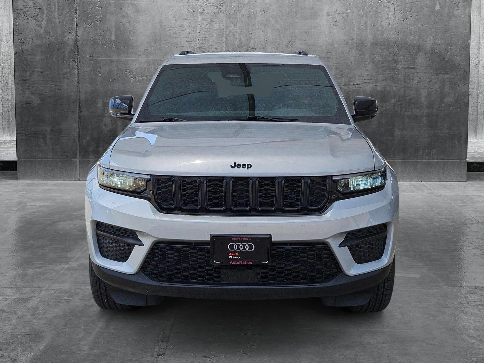 Used 2024 Jeep Grand Cherokee Altitude with VIN 1C4RJHAG5RC233740 for sale in Plano, TX