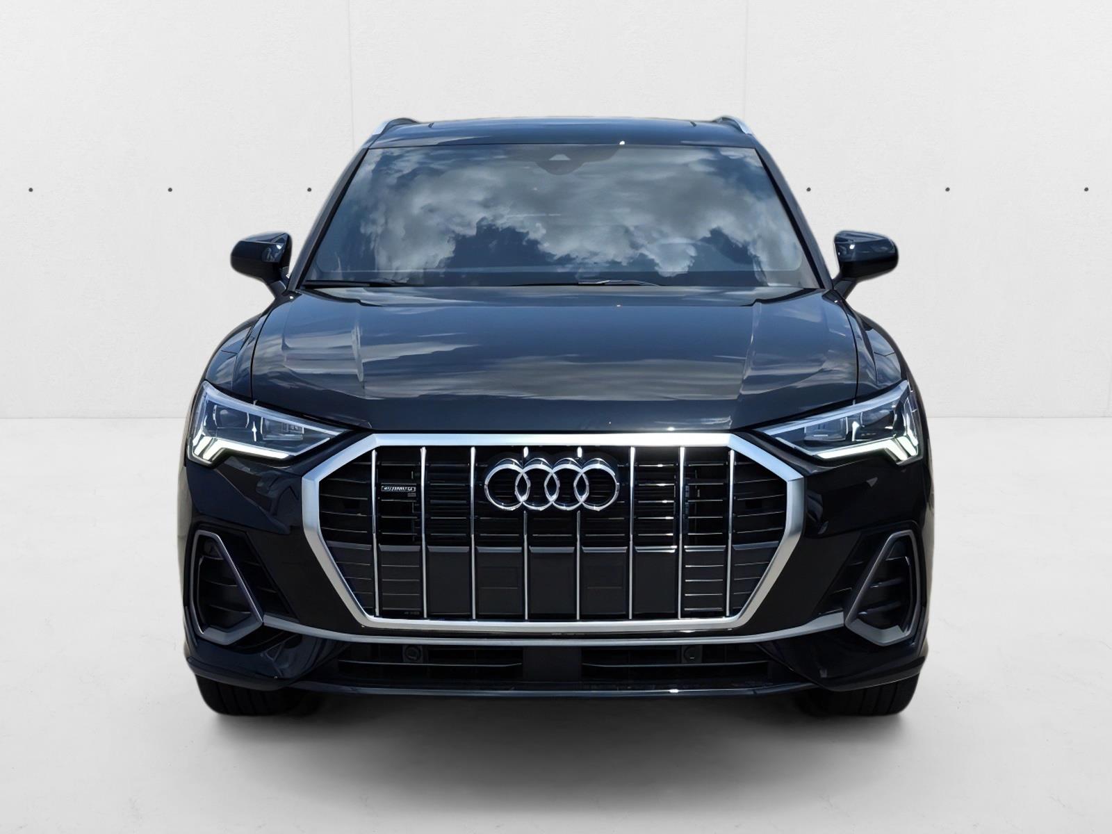 2025 Audi Q3 45 TFSI S line Premium photo 2
