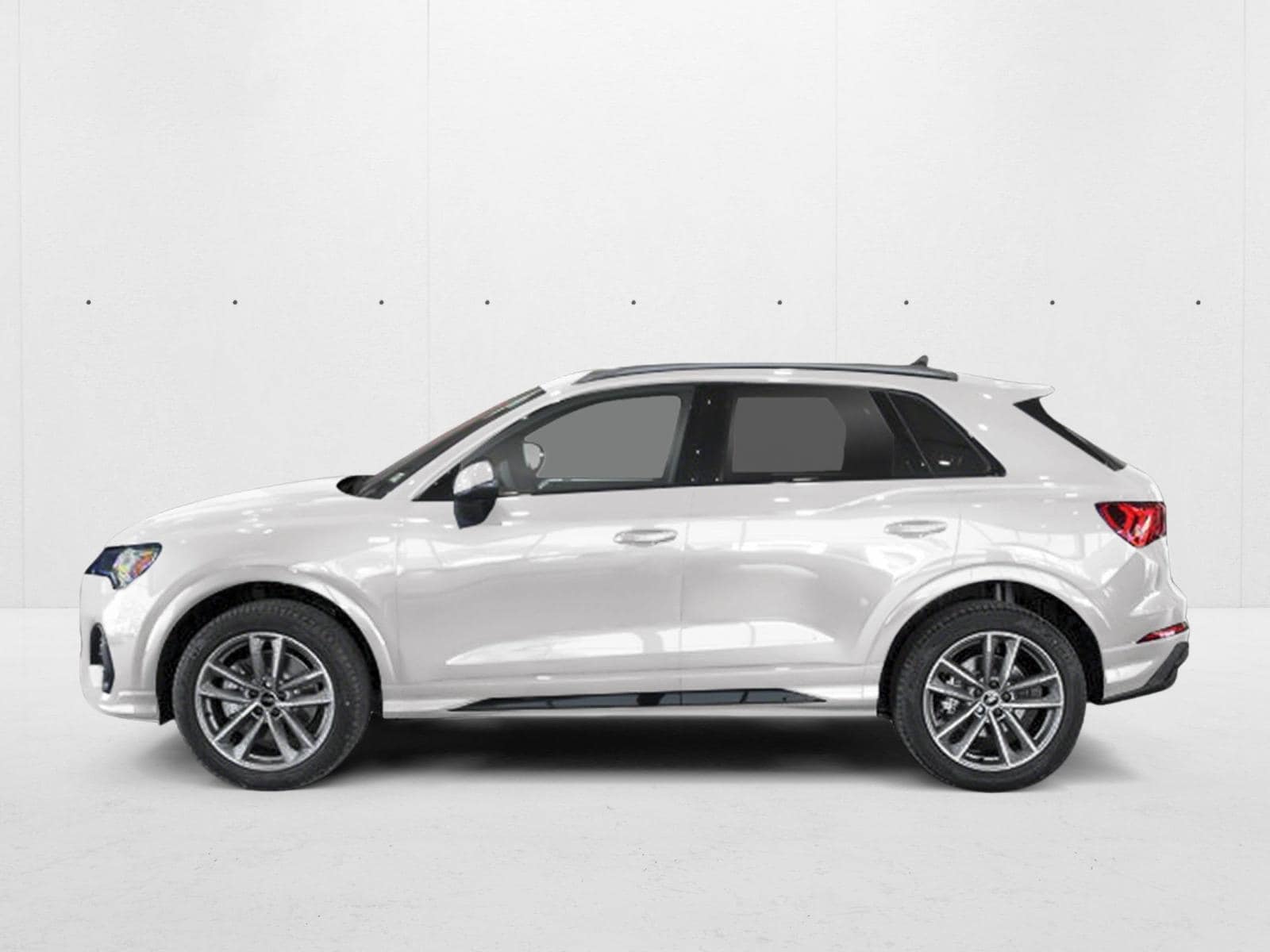 2025 Audi Q3 45 TFSI S line Premium photo 2