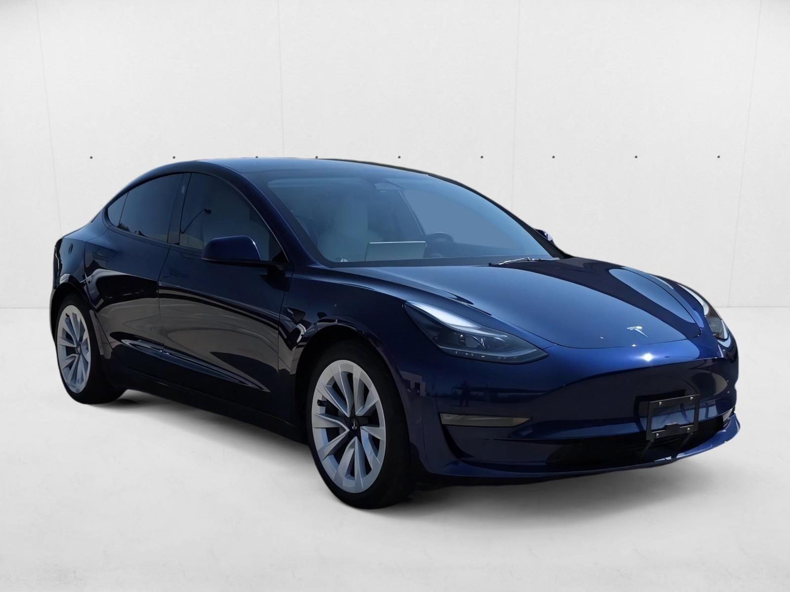 2023 Tesla Model 3 Long Range photo 3