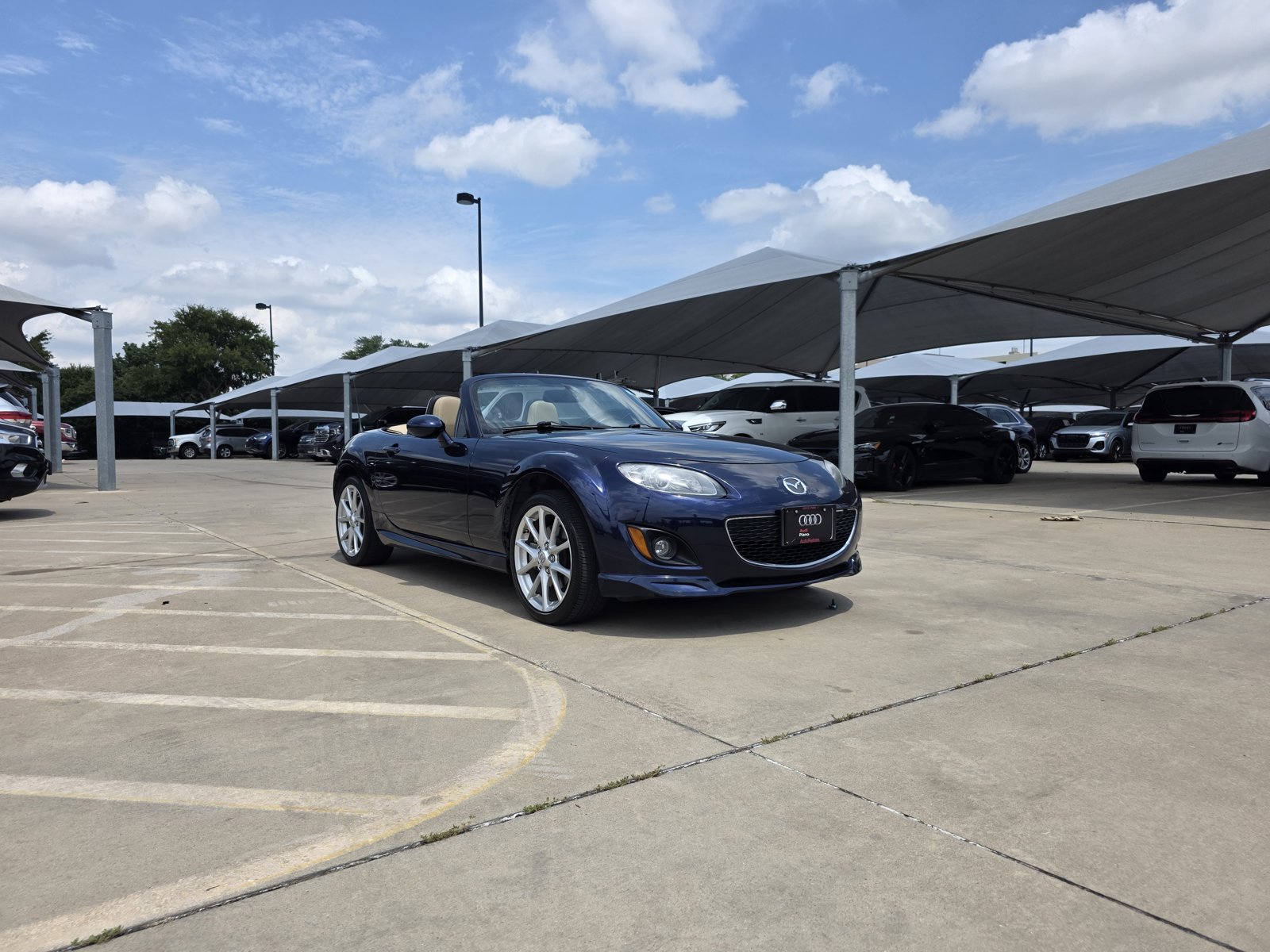 2009 Mazda MX-5 Miata Miata Grand Touring photo 2