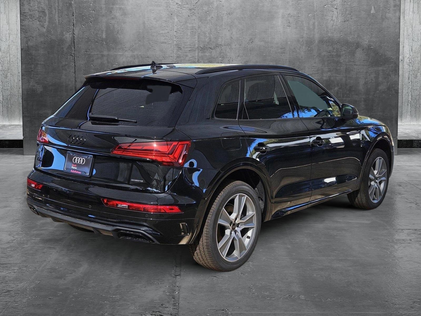 2025 Audi Q5 45 S line Premium photo 2