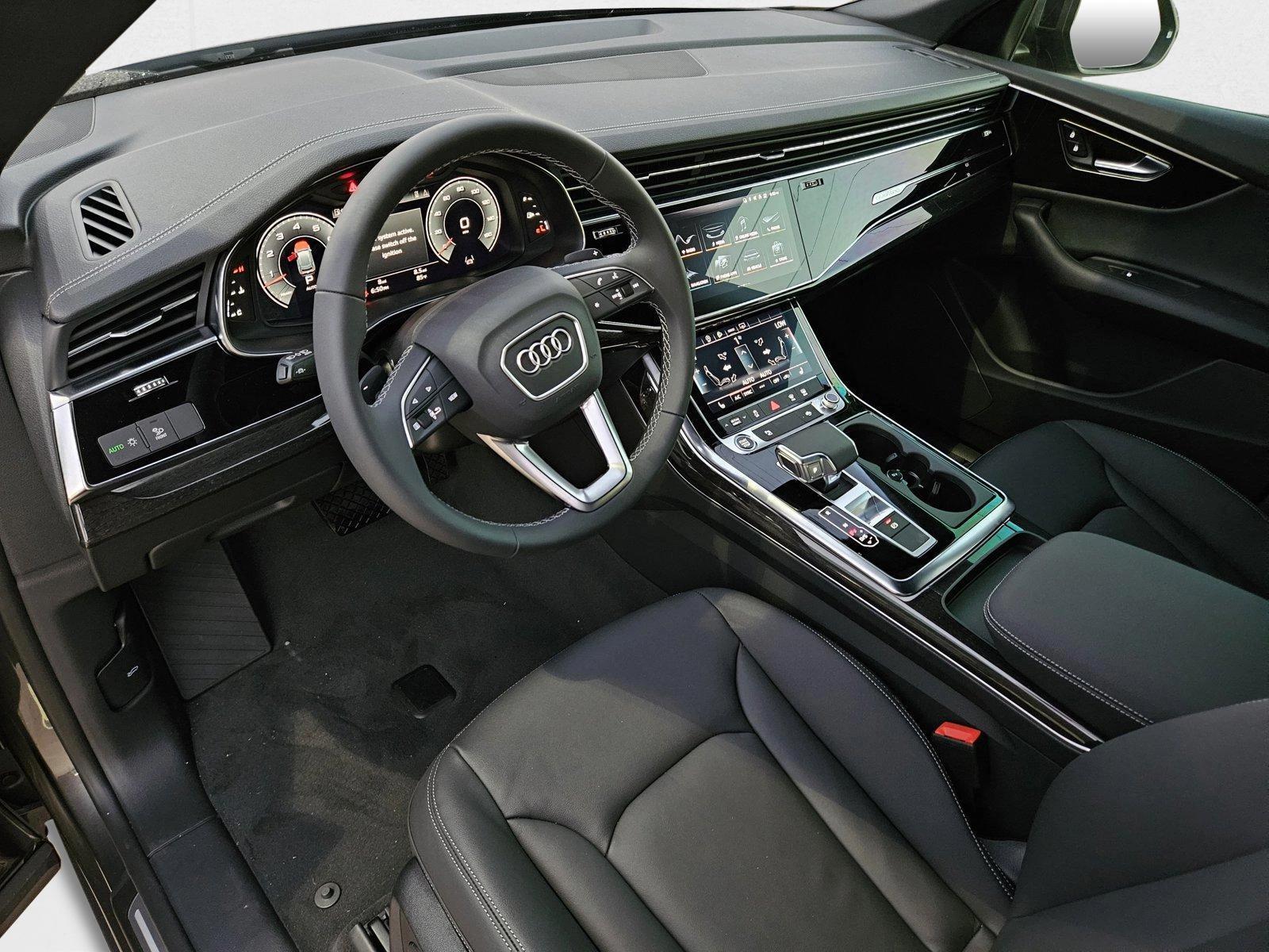 2025 Audi Q8 55 Premium photo 2