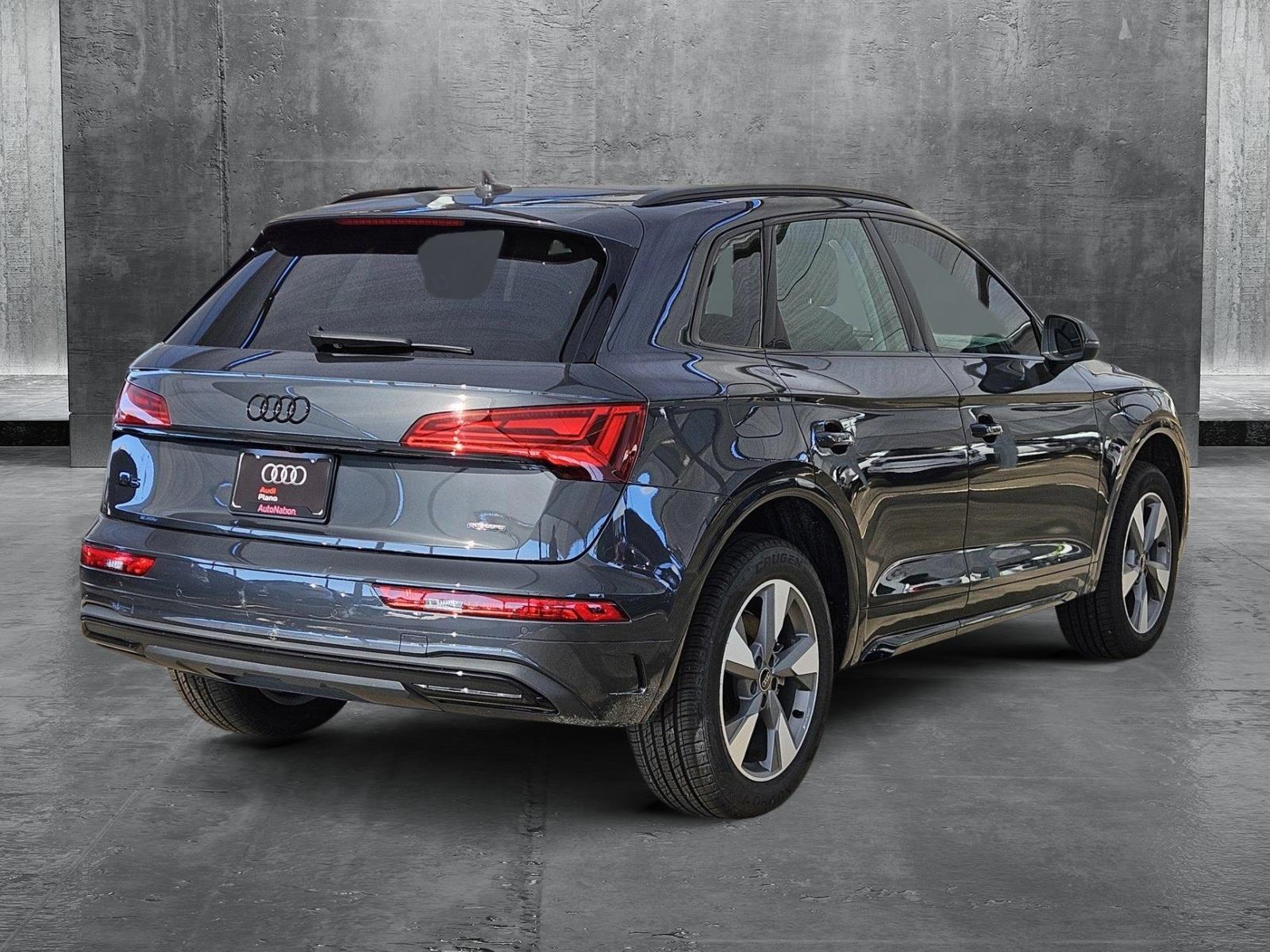 2025 Audi Q5 40 Premium photo 2