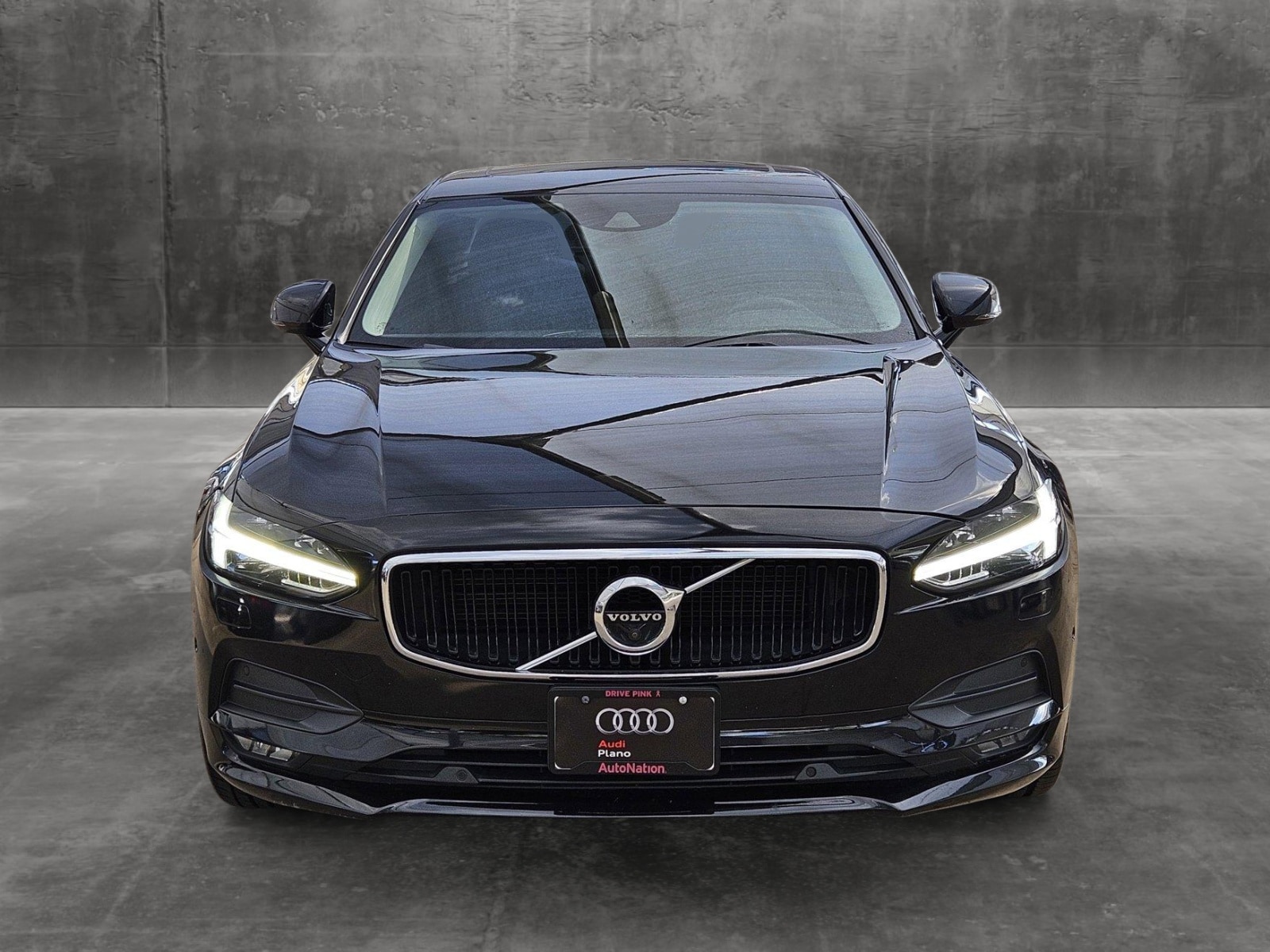 Used 2017 Volvo S90 Momentum with VIN YV1A22MK8H1003556 for sale in Plano, TX