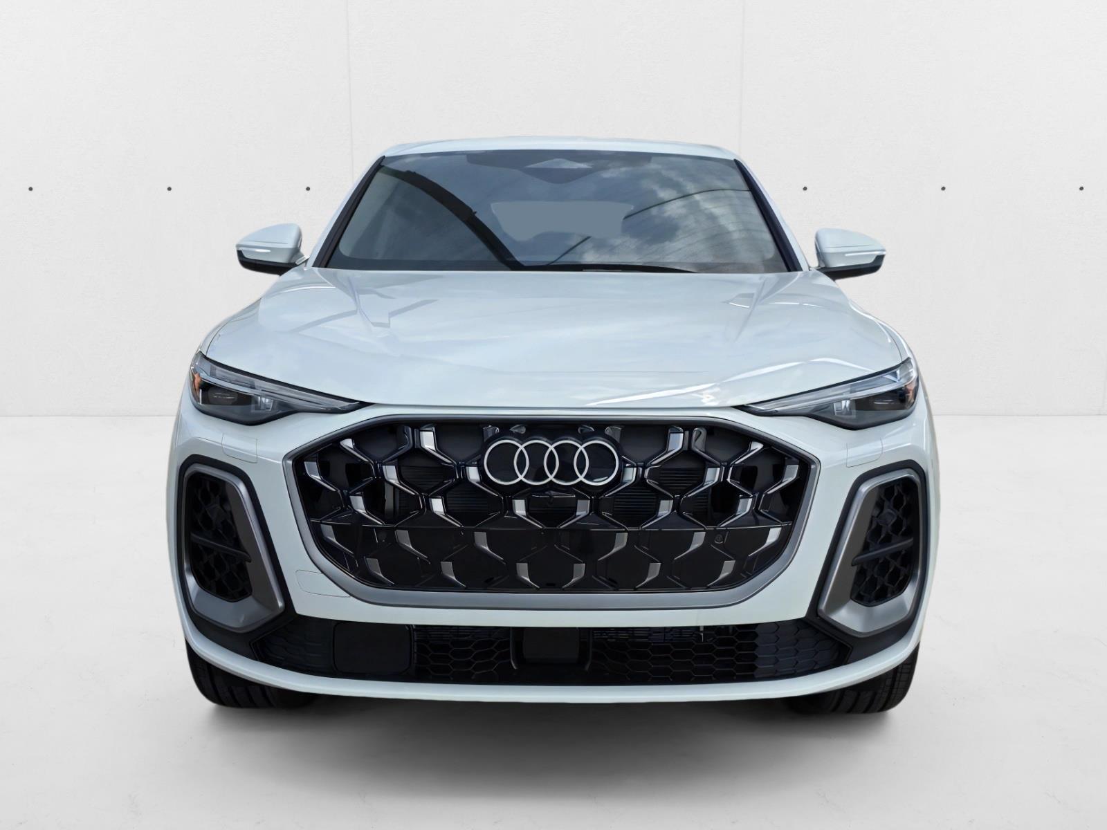 2025 Audi Q5 2.0T Premium Plus photo 2
