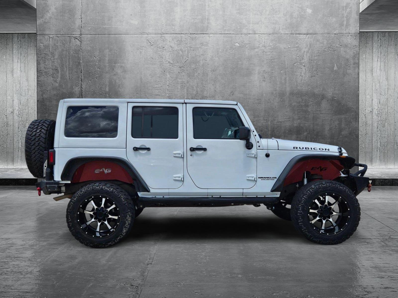 2017 Jeep Wrangler Unlimited Rubicon Sport photo 4