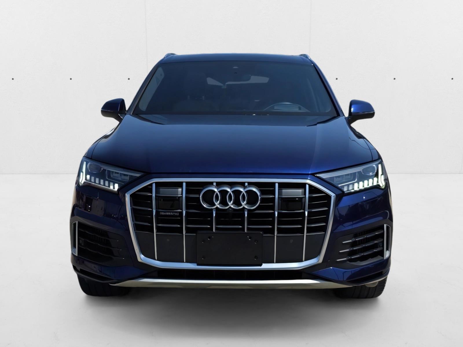 2021 Audi Q7 55 Prestige photo 2