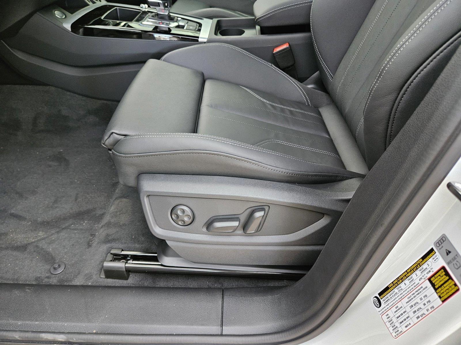 2025 Audi Q5 45 S line Premium photo 4