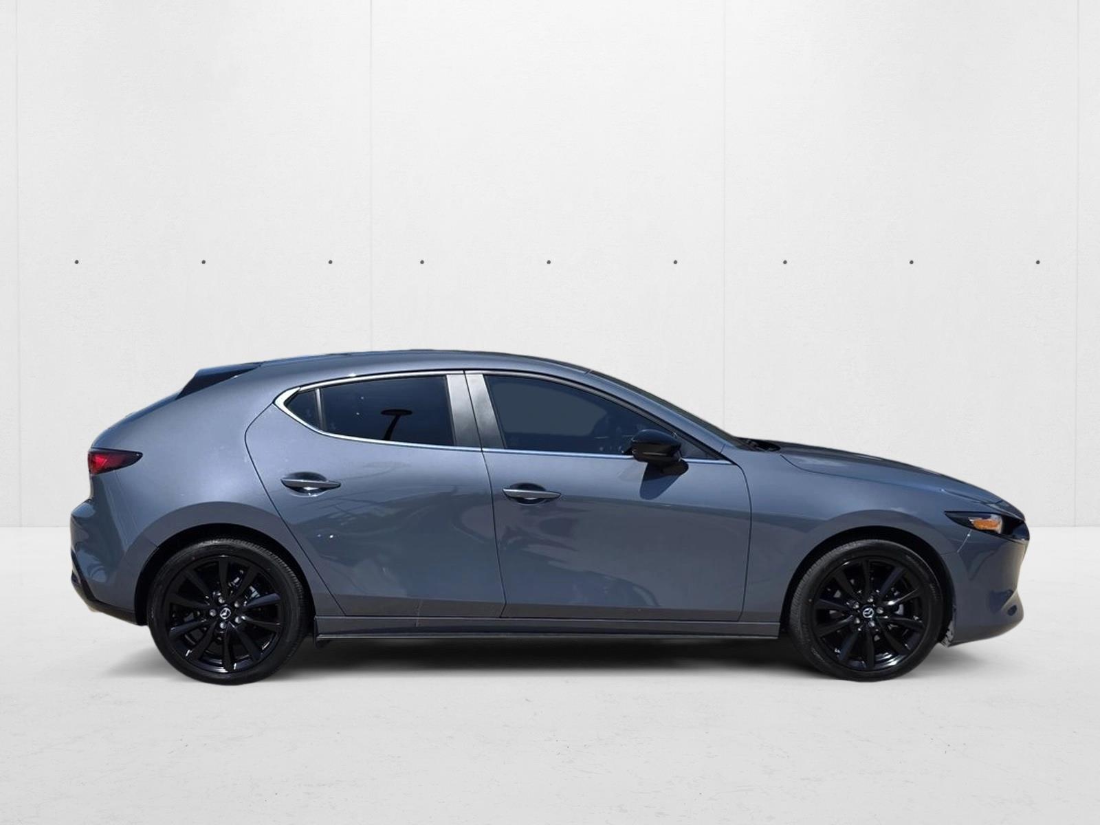 2024 Mazda Mazda3 2.5 s Carbon photo 4