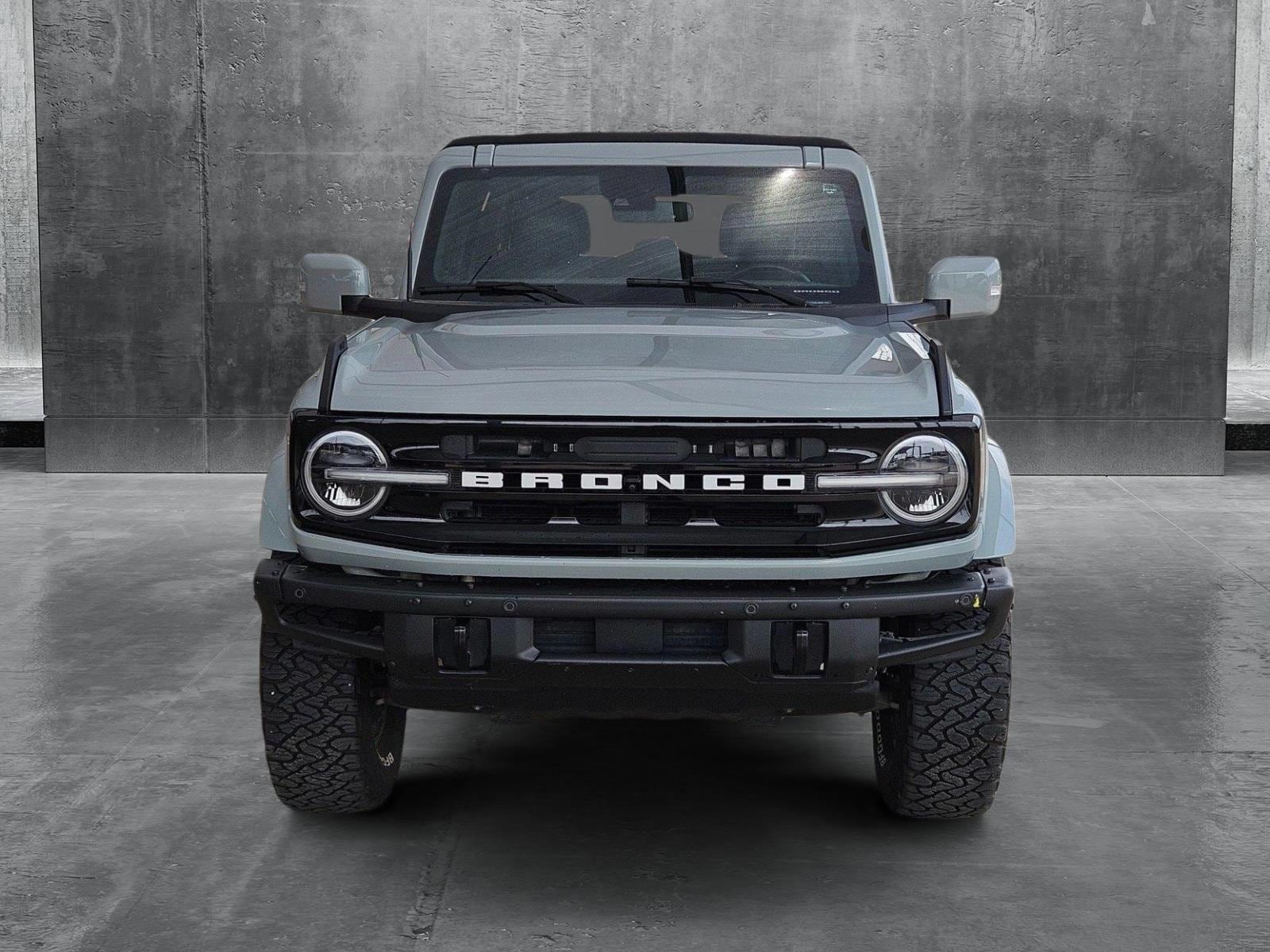 Used 2021 Ford Bronco 4-Door Outer Banks with VIN 1FMEE5DP2MLA96564 for sale in Plano, TX
