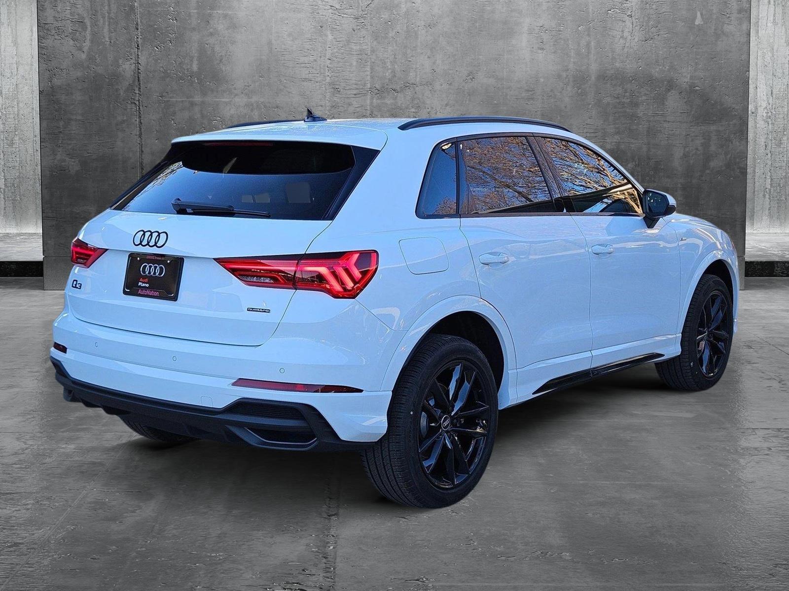 2025 Audi Q3 45 TFSI S line Premium photo 2