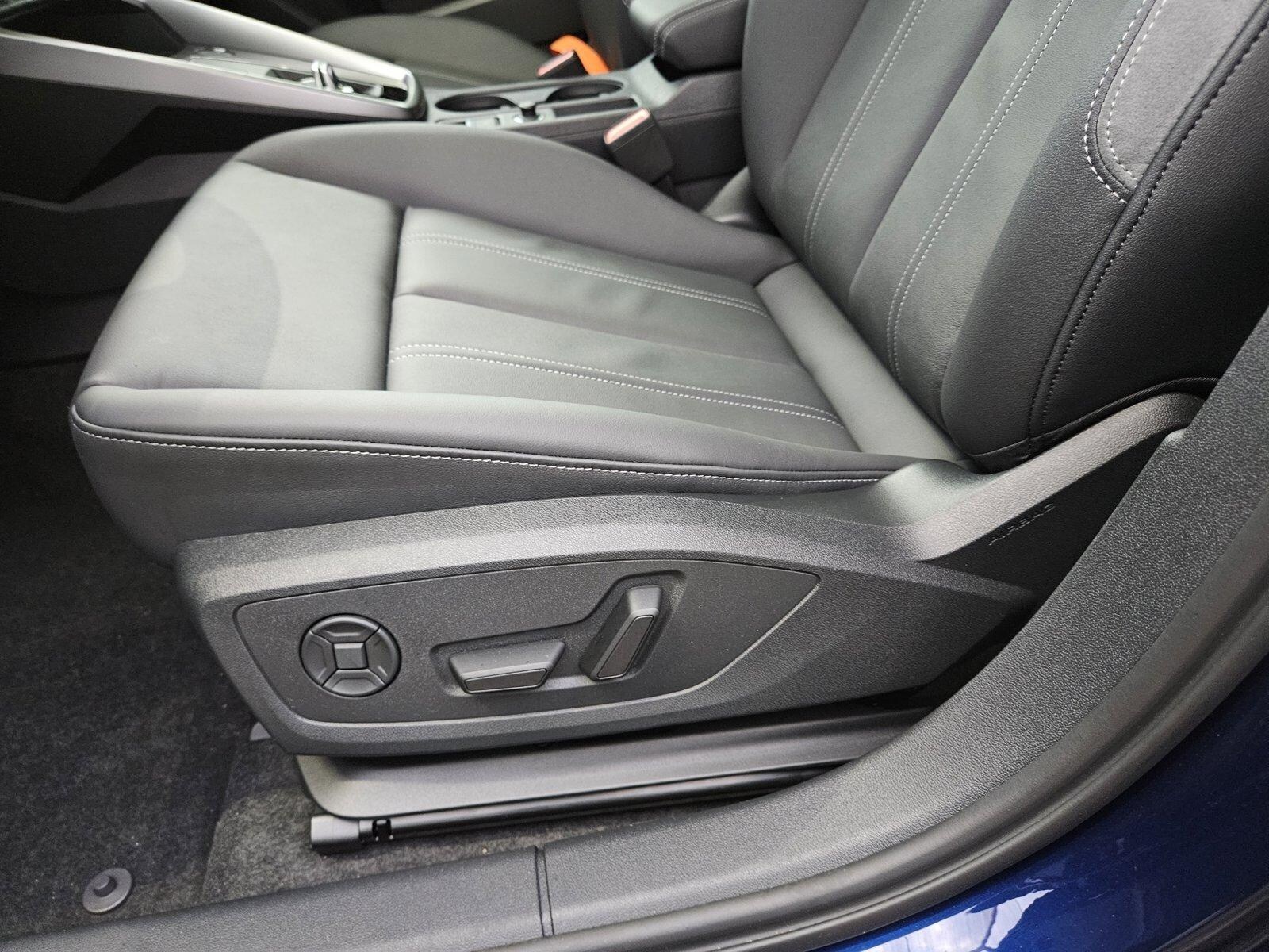 2024 Audi A3 40 Premium Plus photo 4