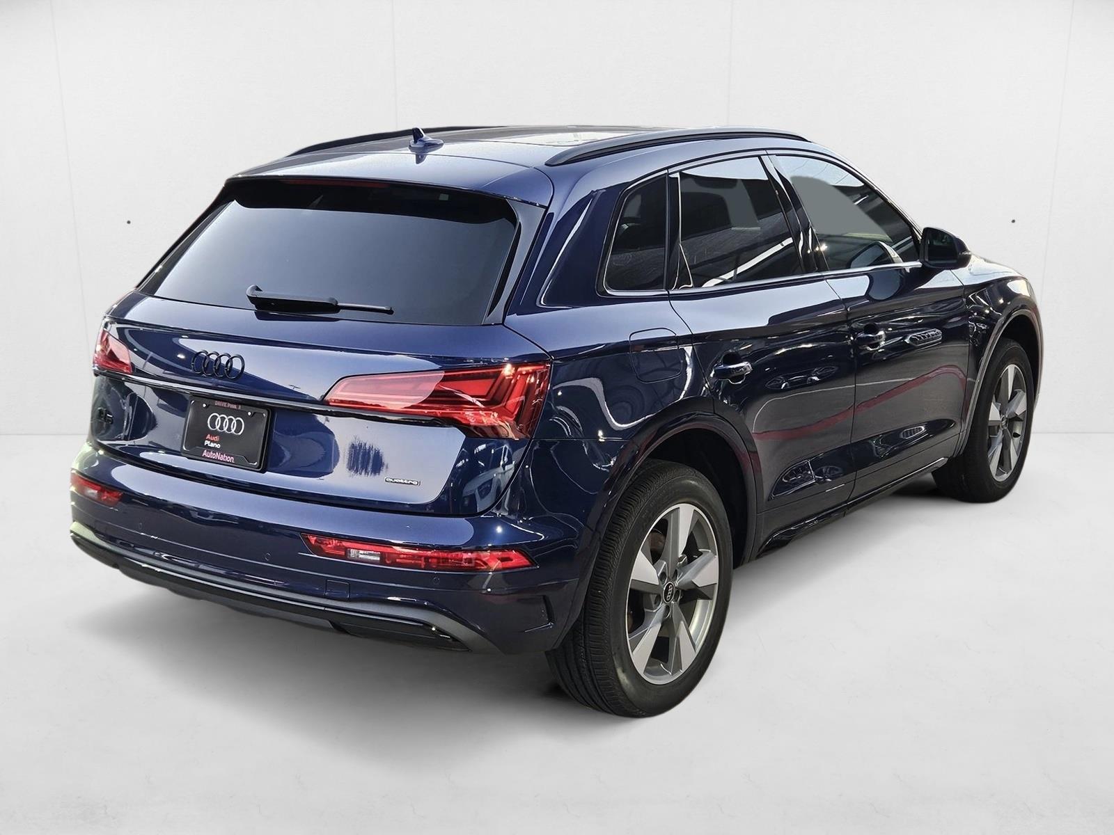 2025 Audi Q5 40 Premium photo 2