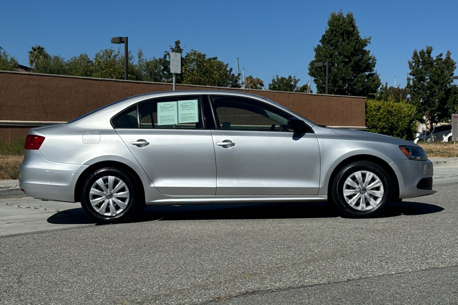 2014 Volkswagen Jetta 2.0 S photo 3