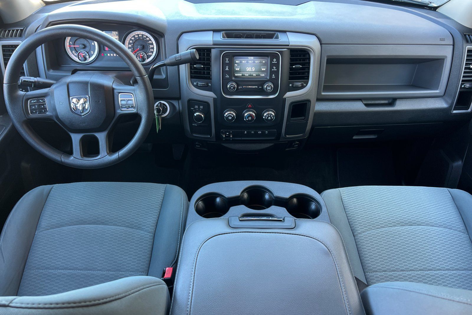 2015 RAM Ram 2500 Pickup Tradesman - Photo 13