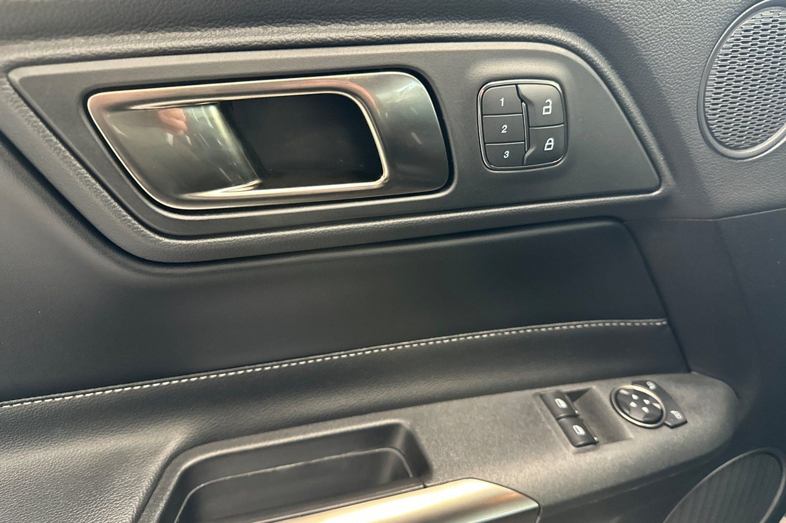2022 Ford Mustang Shelby GT500 - Photo 11