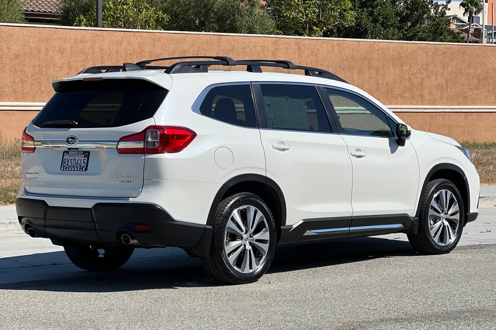 2021 Subaru Ascent Limited photo 4
