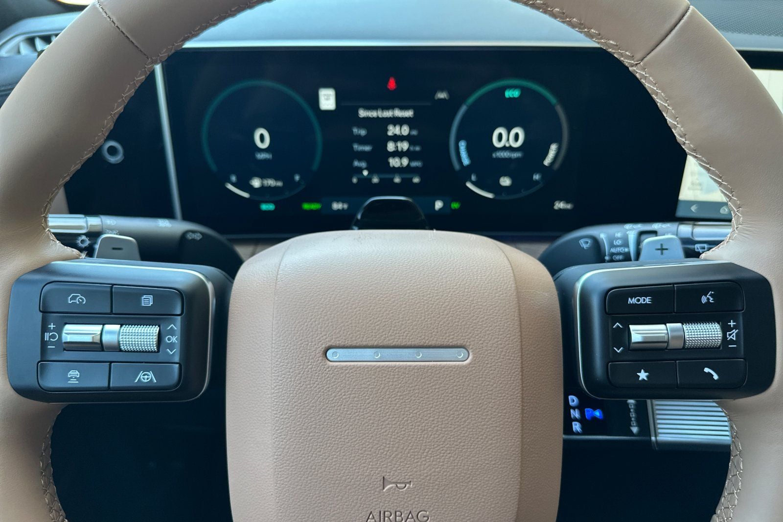 2026 Hyundai Santa Fe Limited - Photo 23