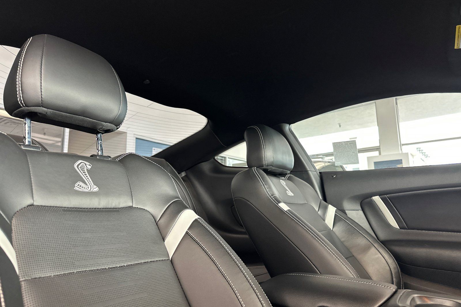 2022 Ford Mustang Shelby GT500 - Photo 16