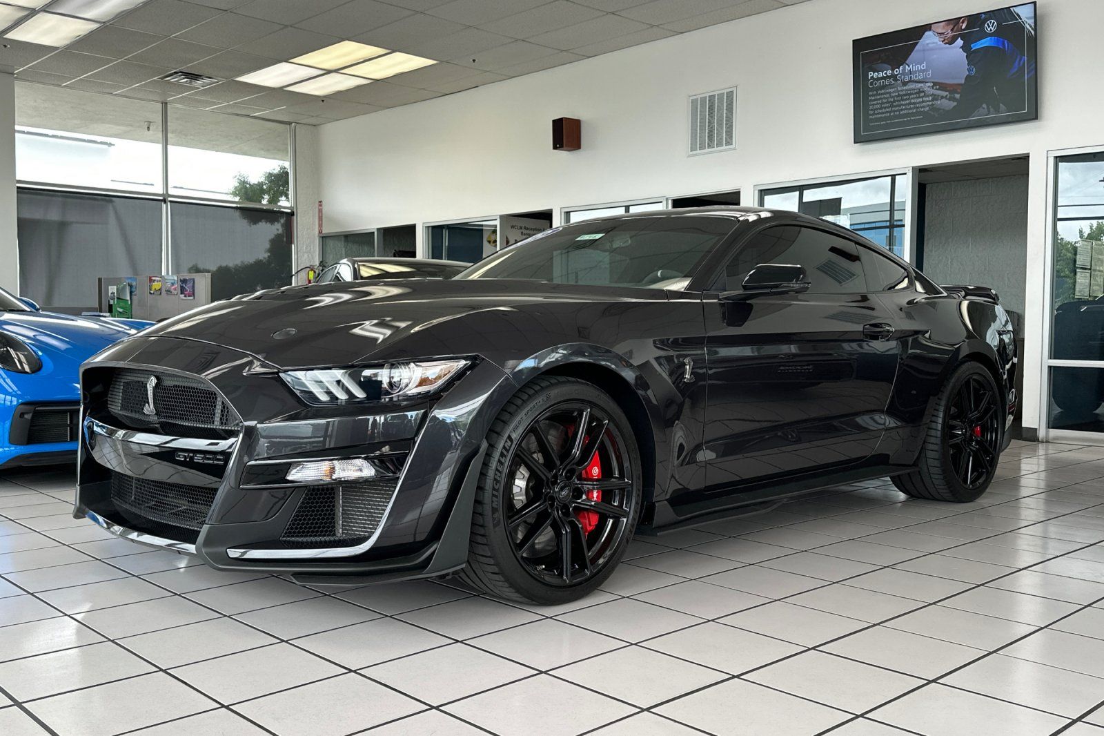 2022 Ford Mustang Shelby GT500 - Photo 8