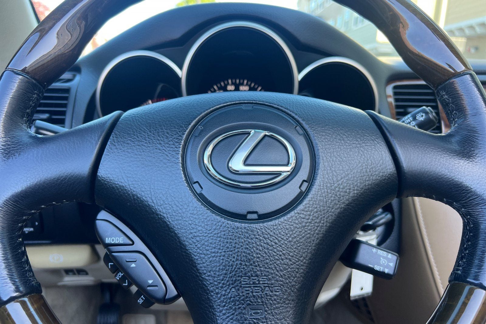 2008 Lexus SC 430 - Photo 21
