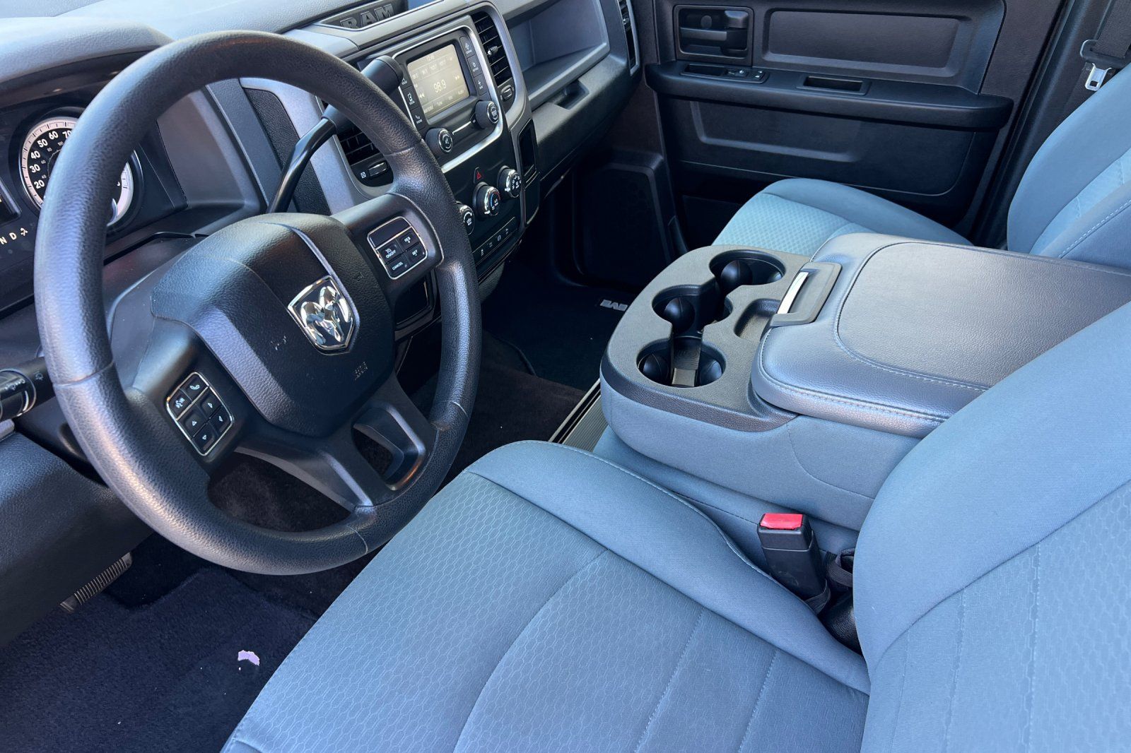 2015 RAM Ram 2500 Pickup Tradesman - Photo 10