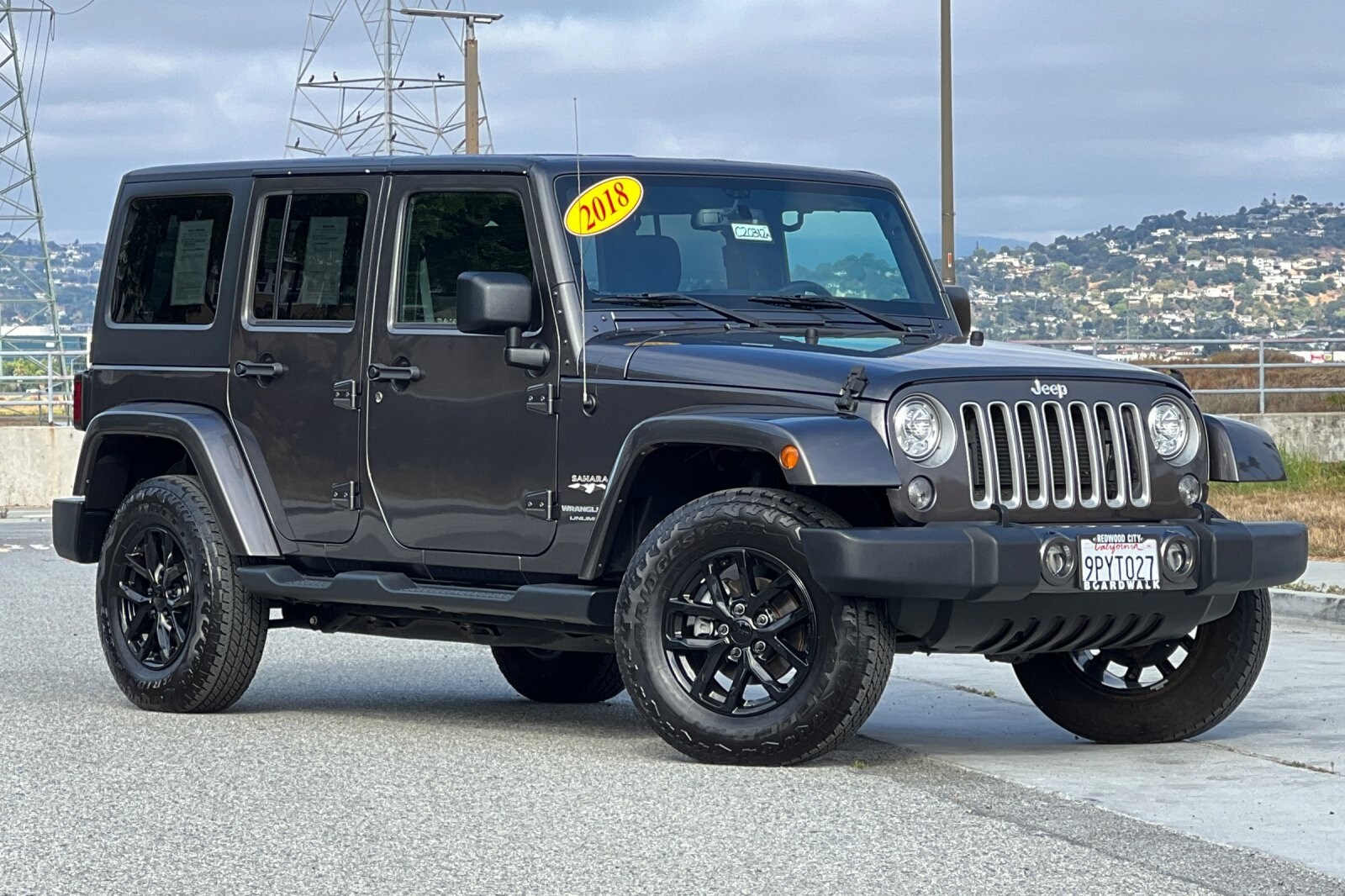 2018 Jeep Wrangler Unlimited Sahara photo 2