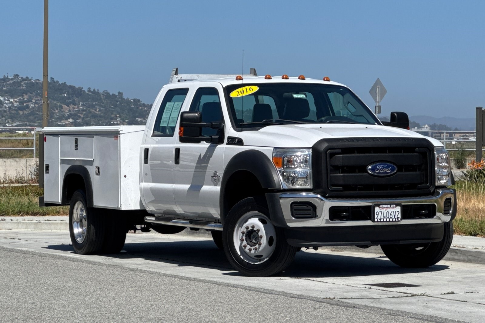 2016 Ford F-450 XLT photo 2