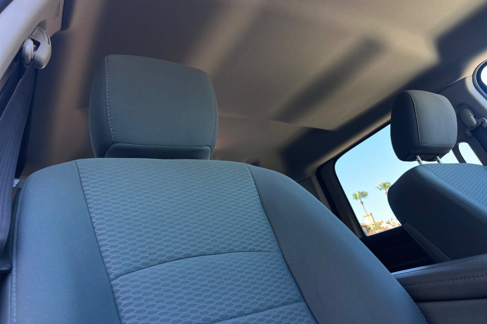 2015 RAM Ram 2500 Pickup Tradesman - Photo 16