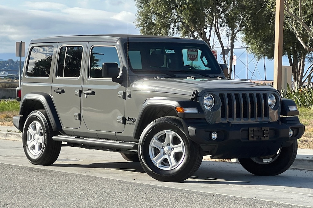 Used 2022 Jeep Wrangler Unlimited Sport SUV
