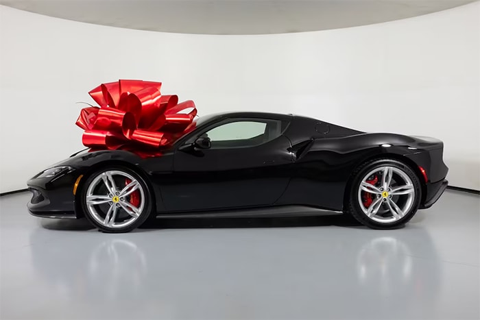 ferrari-gift.jpg