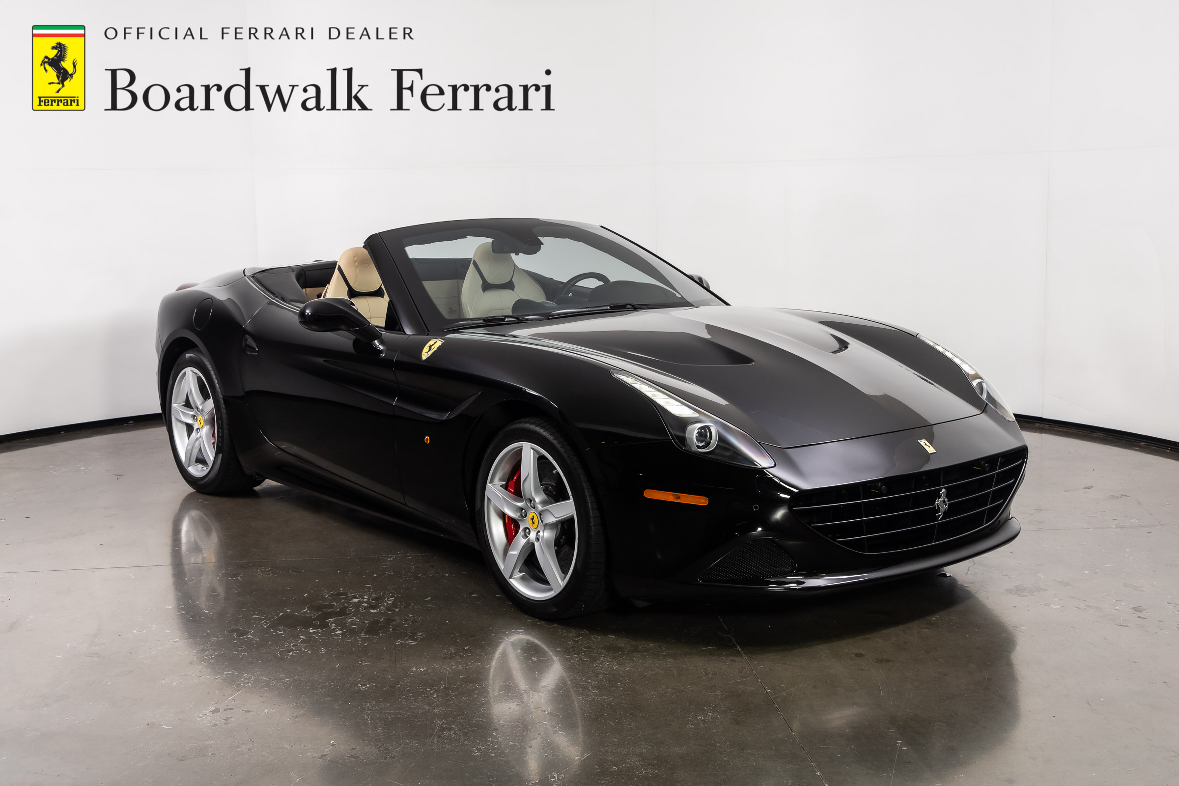 Pre-Owned 2016 FerrariCalifornia T Convertible