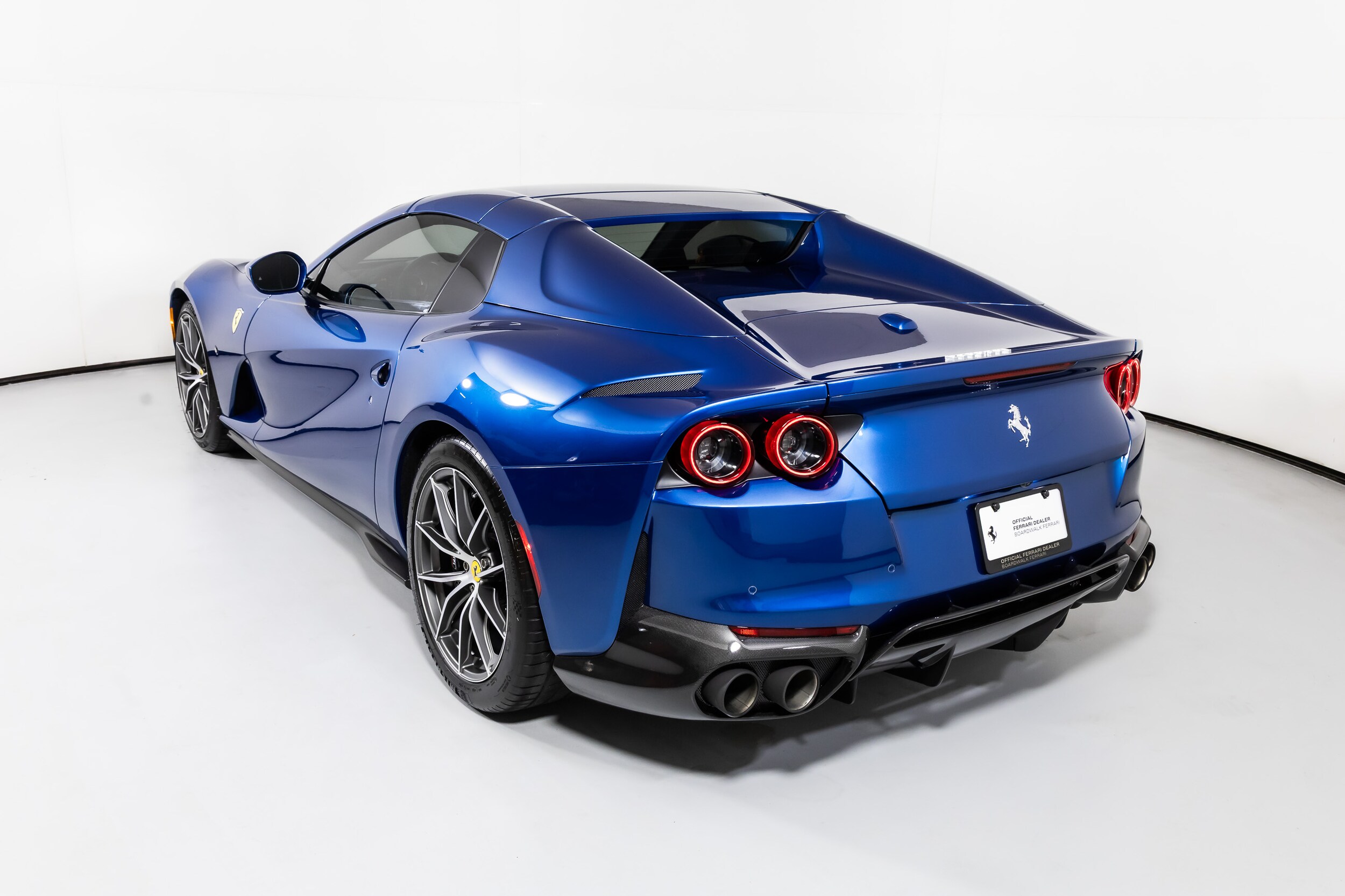 2023 Ferrari 812 GTS photo 2