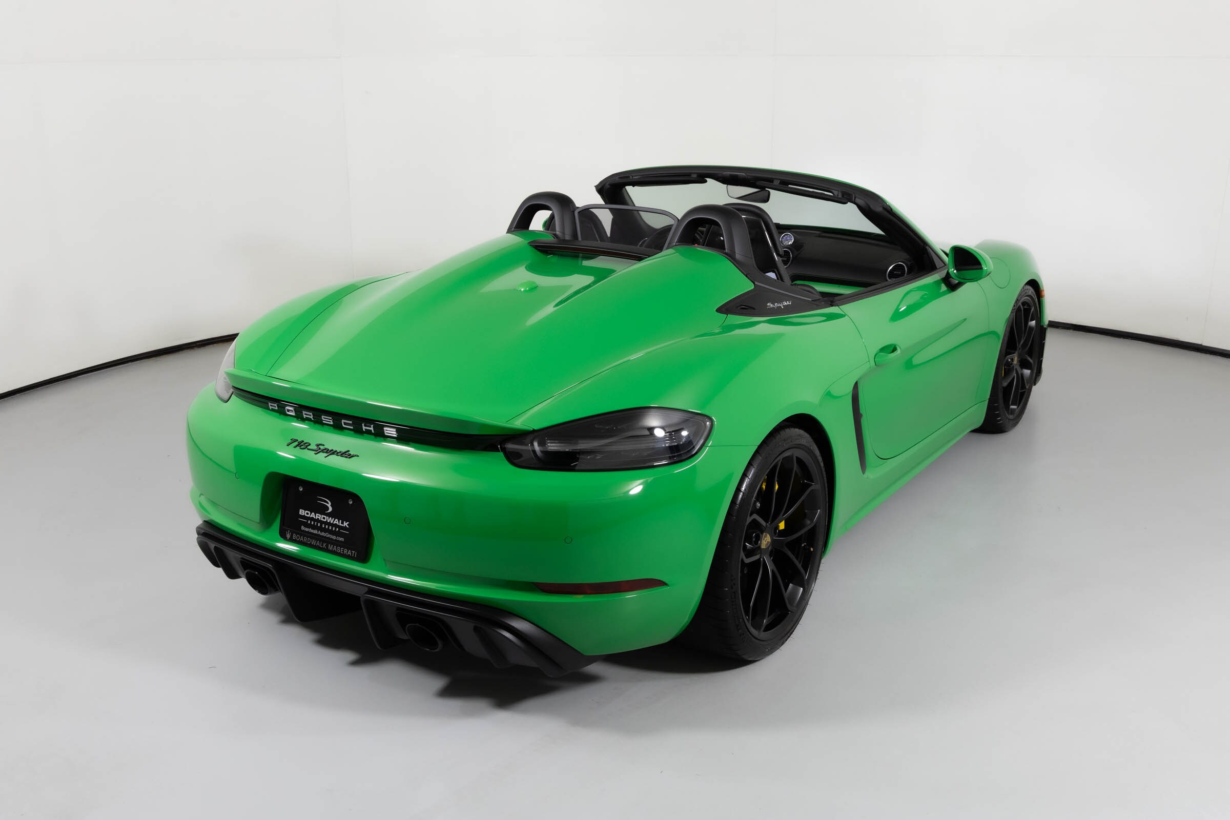 2023 Porsche Boxster Spyder photo 2