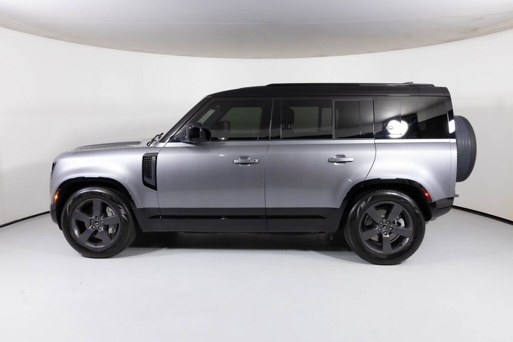 Used 2023 Land Rover Defender 110 X-Dynamic SE SUV