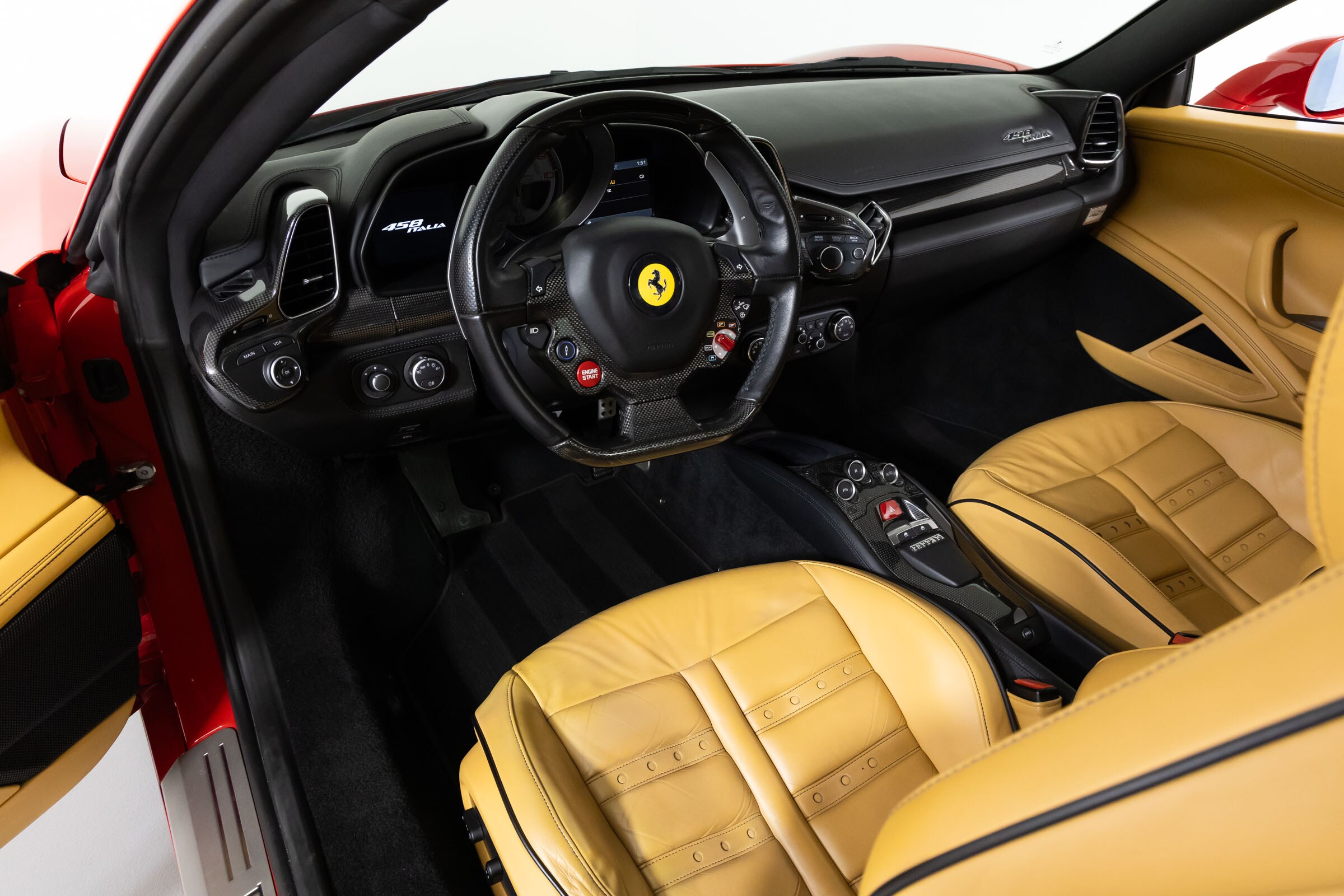 2011 Ferrari 458 Italia Base photo 4