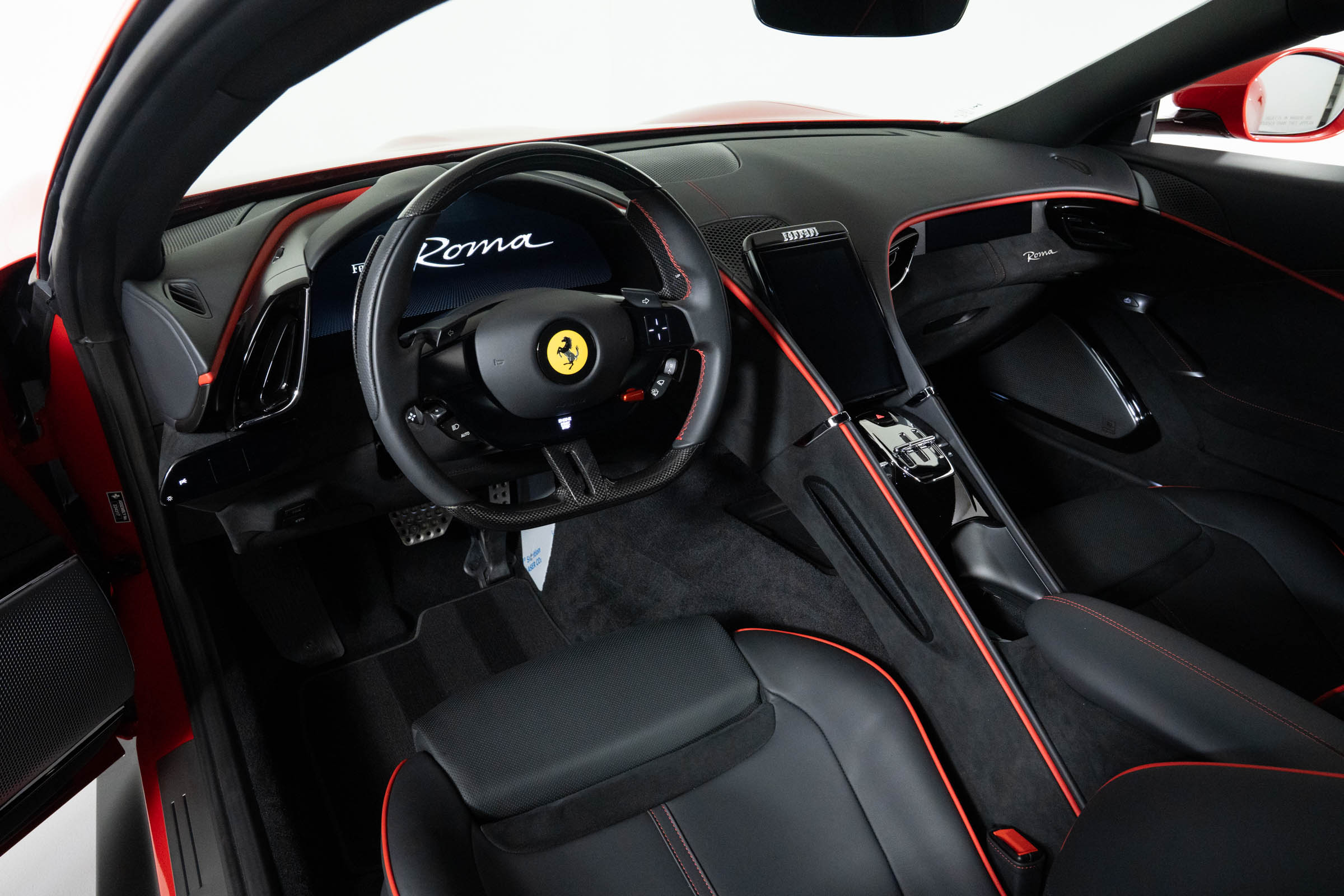 2024 Ferrari Roma photo 4