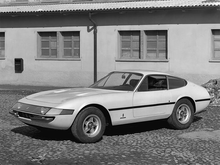 365-GTB-4.jpg