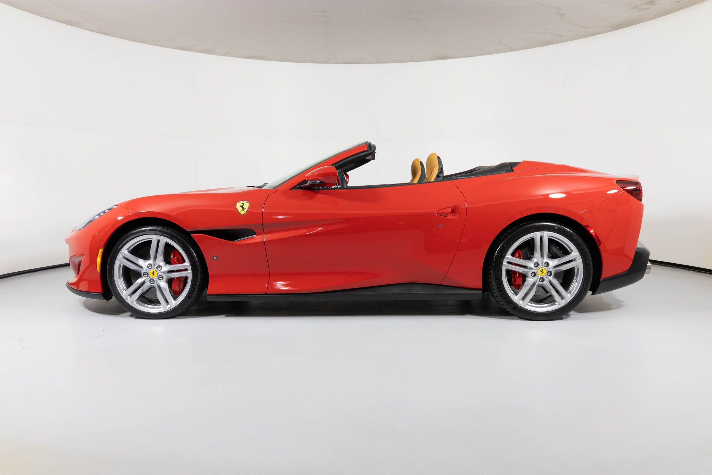 2020 Ferrari Portofino photo 3