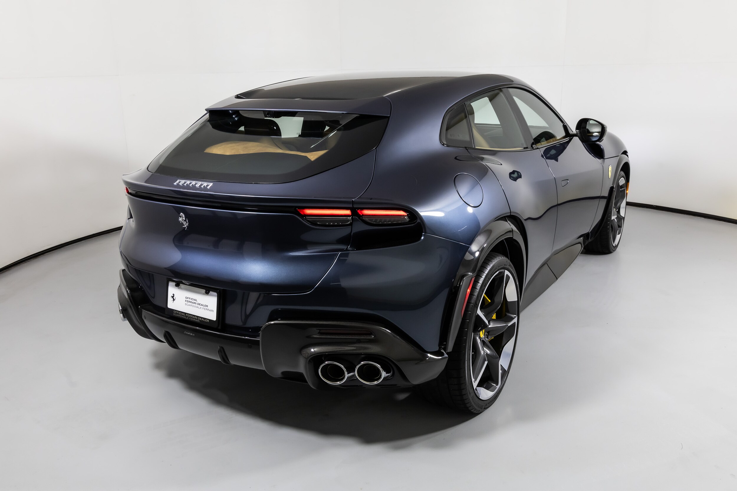 2025 Ferrari Purosangue photo 2