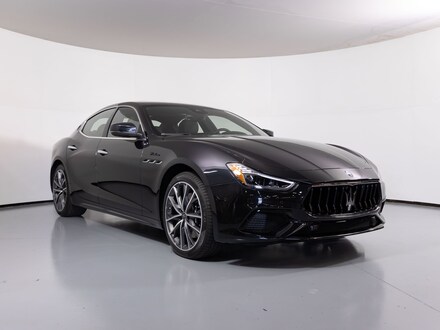 2023 Maserati Ghibli Modena Sedan