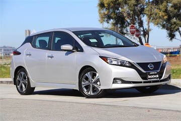 2020 Nissan LEAF Hatchback 2020 Nissan LEAF Hatchback