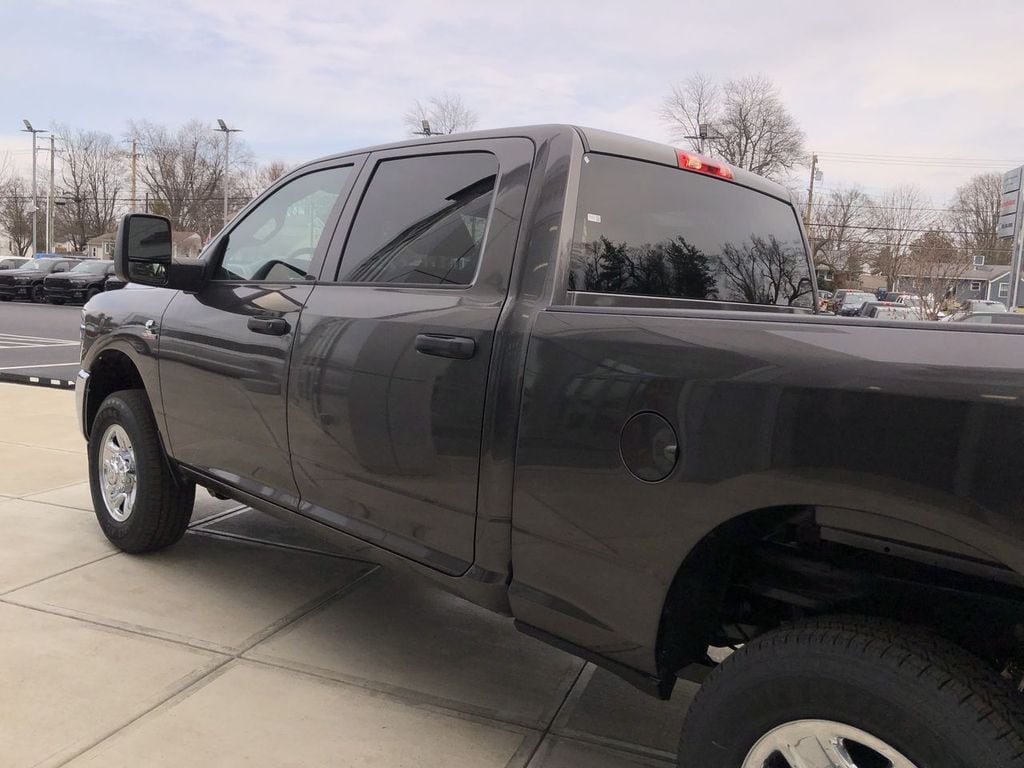 New 2026 Ram 2500 TRADESMAN CREW CAB 4X4 6'4 BOX Pickup
