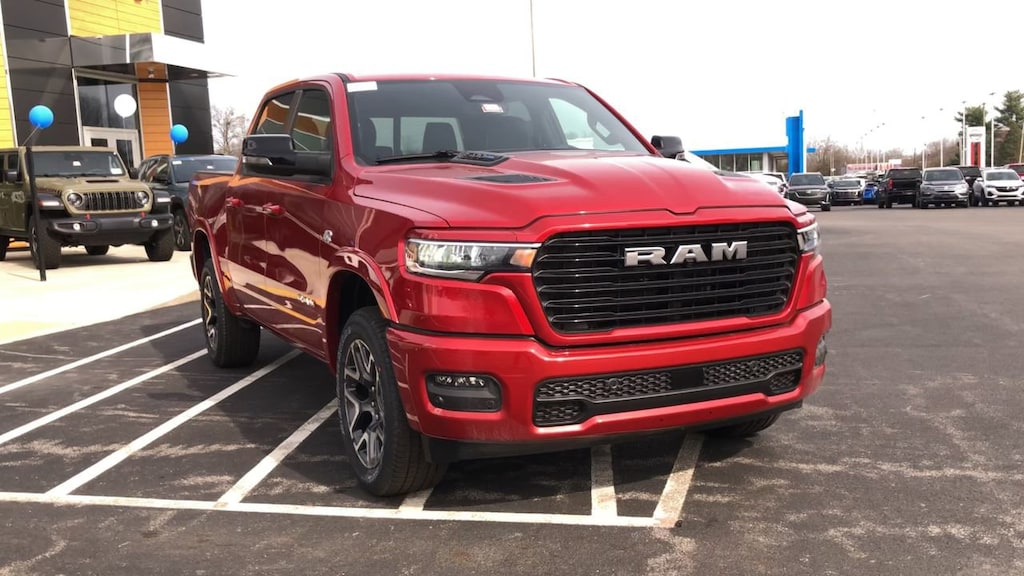 New 2026 Ram 1500 LARAMIE CREW CAB 4X4 5'7 BOX Pickup