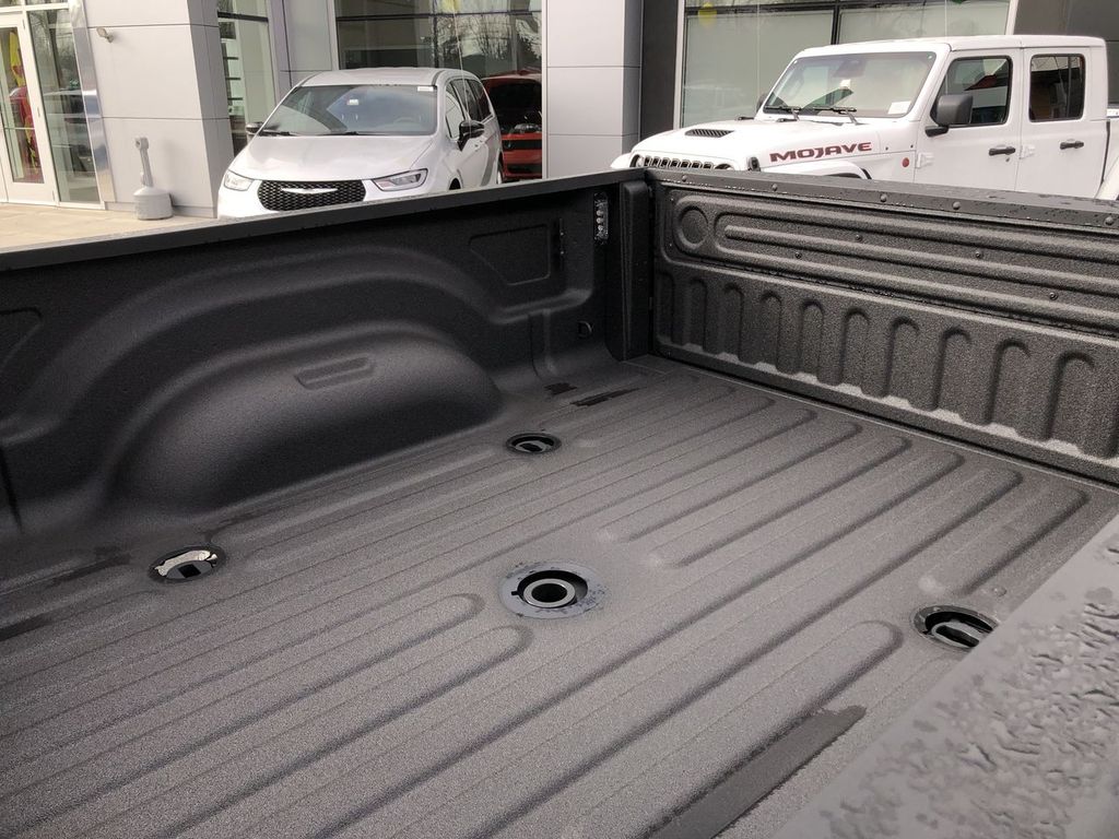 2026 RAM 2500 Laramie - Photo 17